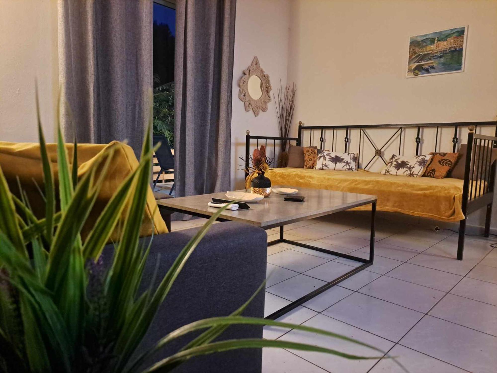 Villa Felina House Artemida  Esterno foto